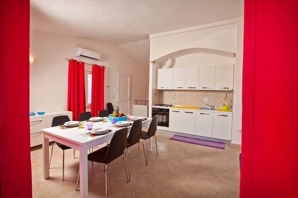 Comfort Apartment | Living area | TV