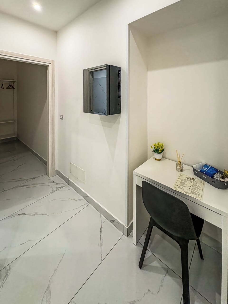 Double Room | Interior
