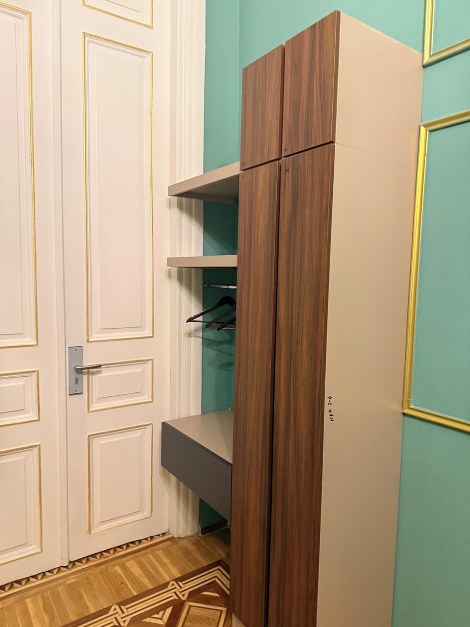 Luxury Double or Twin Room, 1 King Bed, Balcony, City View | Interior