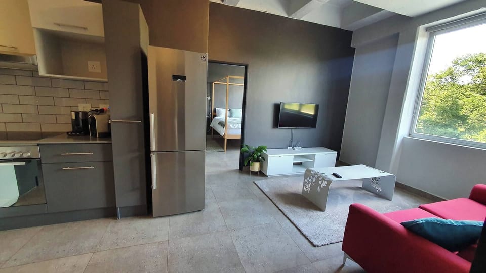 Apartment, 2 Bedrooms | Living room