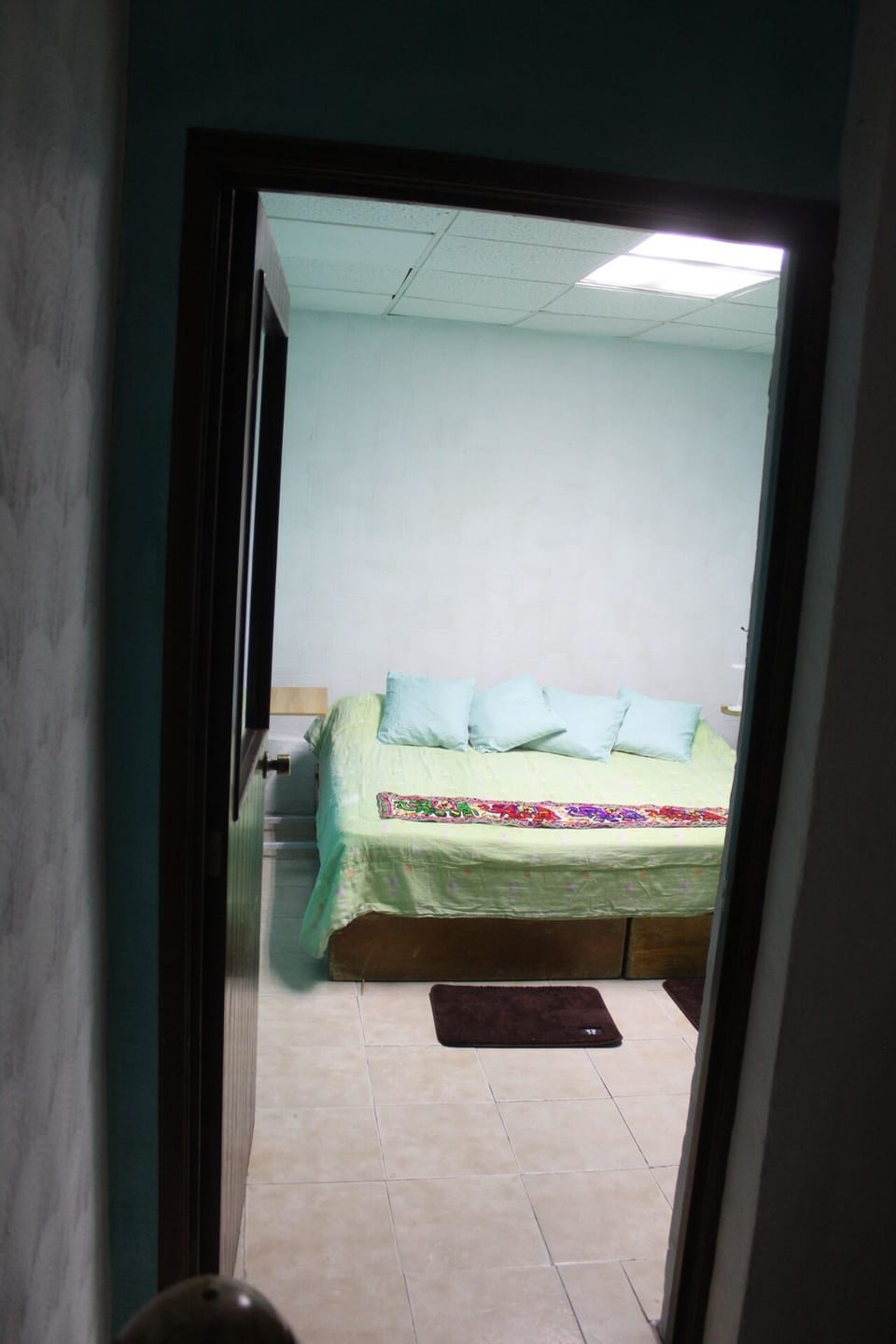 Basic Shared Dormitory, Balcony