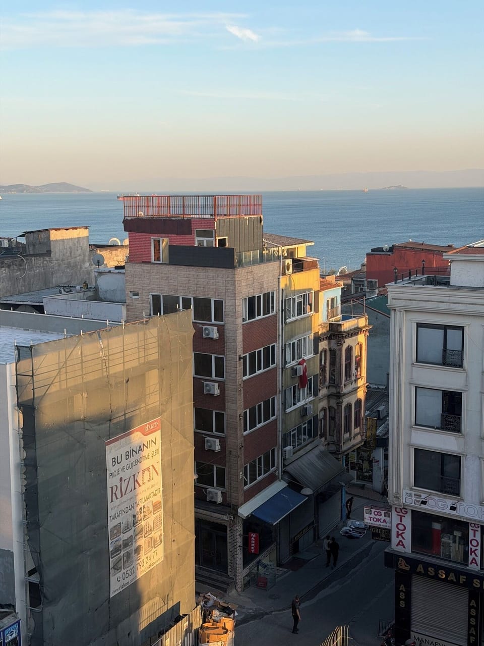 Deluxe Triple Room, City View | Miscellaneous