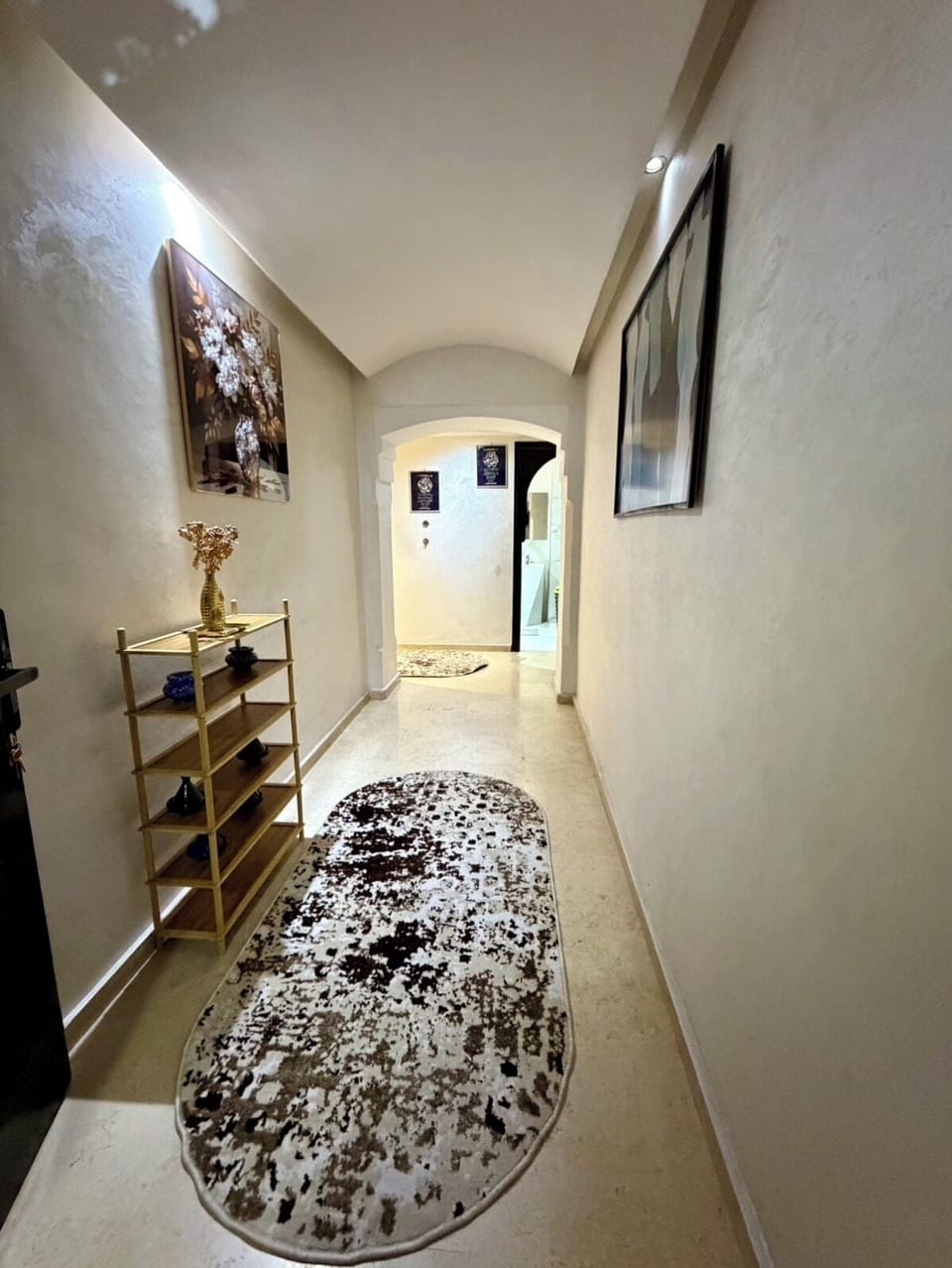 Studio, City View | Interior