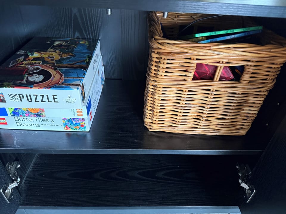 Enjoy a selection of board games and family-friendly activities, perfect for relaxing and creating memorable moments together indoor.