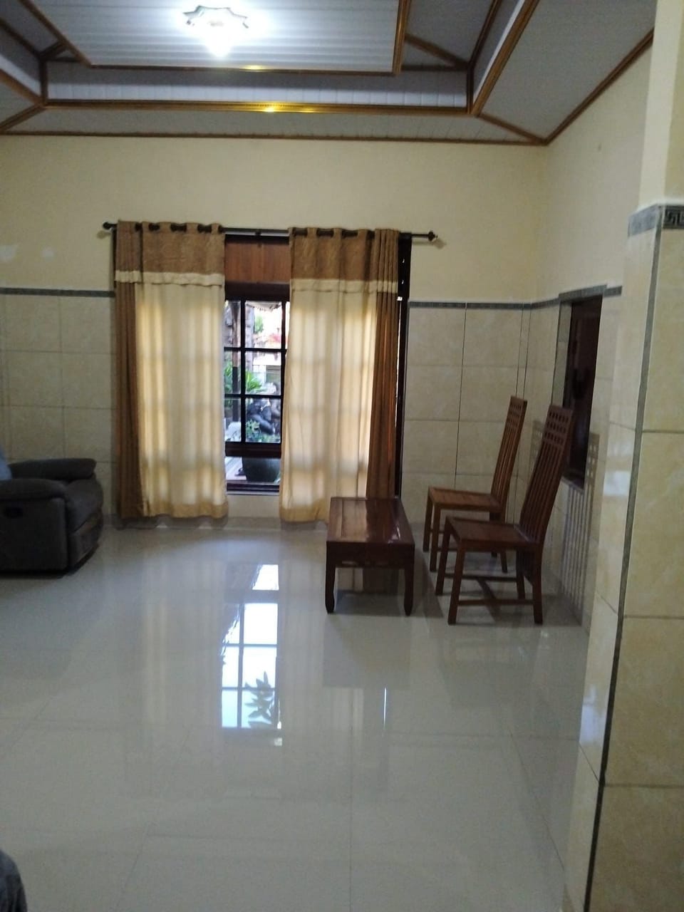 House, Garden View | Interior