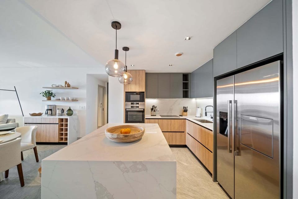 In ideal choice for those who want to enjoy the sand and sea just steps from their door