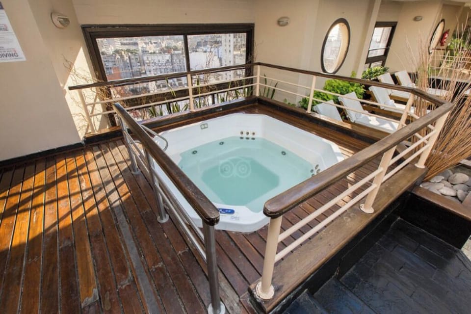 Hot tub