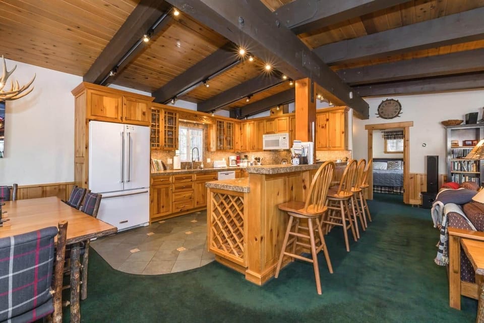 015 014 Kitchen 1500x1000