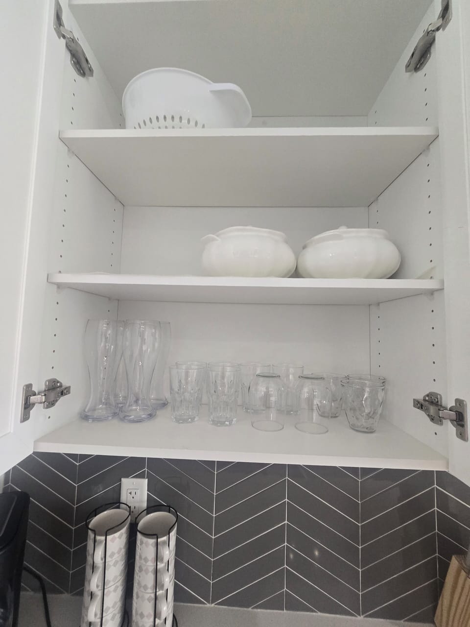 Glasses and utensils 