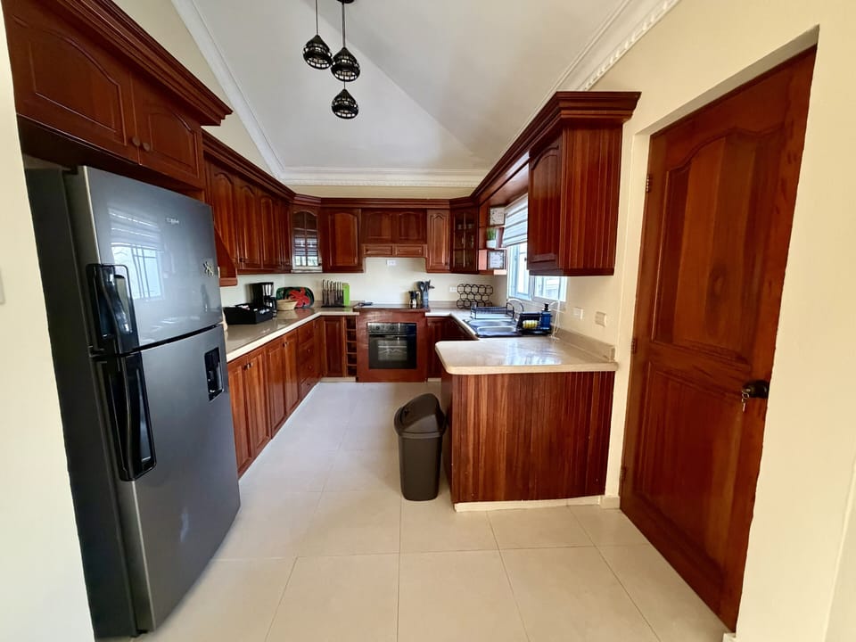 Fully-stocked kitchen