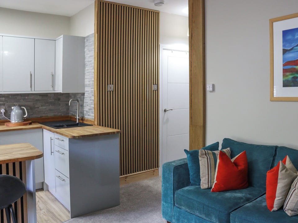 Open plan living space | Platform 2 - Platform Retreat, Haverfordwest