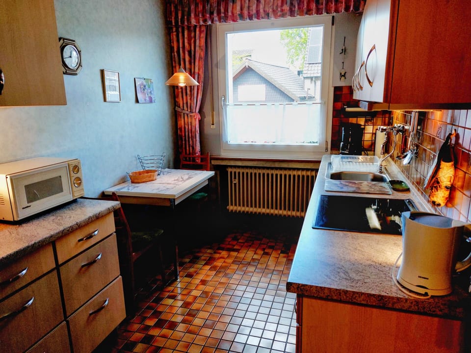 Apartment, 2 Bedrooms, Non Smoking, Kitchen | Private kitchen