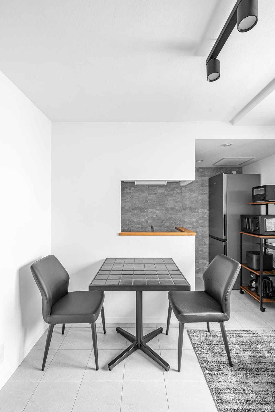Apartment | Dining