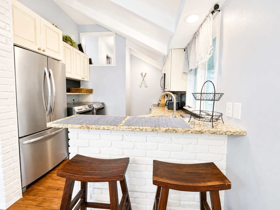 The open kitchen is well equipped for an unforgettable getaway​