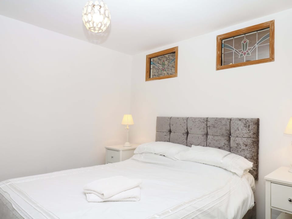 1 bedroom, WiFi (free), individually decorated, individually furnished