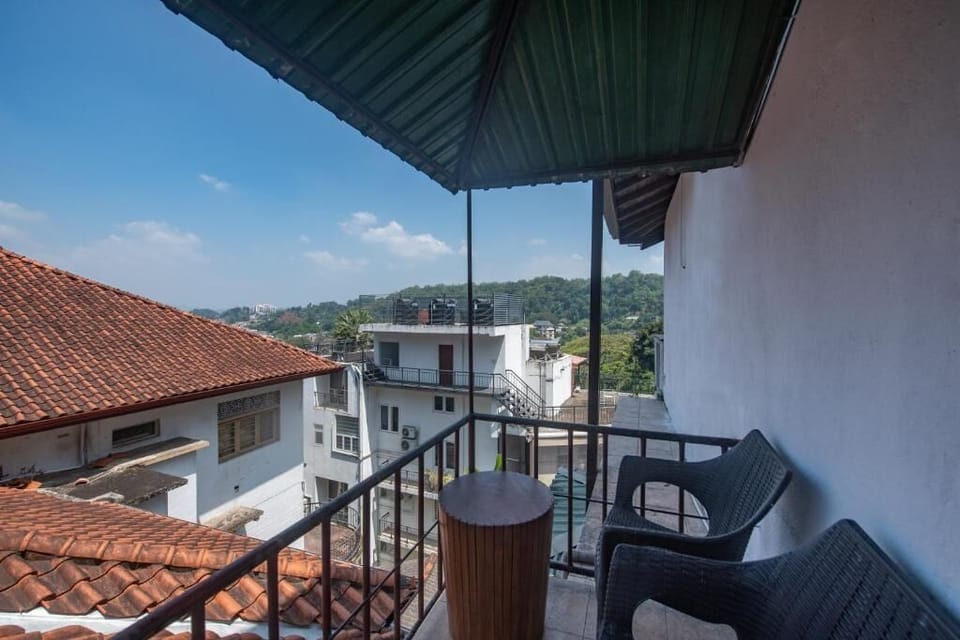Deluxe Double Room, Balcony, Lake View | Property grounds