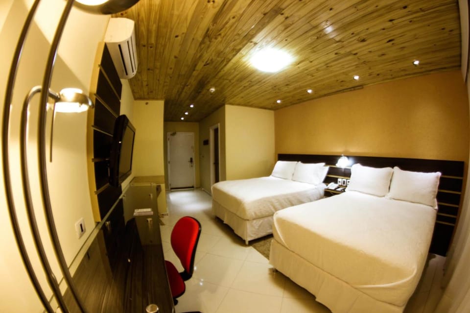 Minibar, in-room safe, desk, iron/ironing board