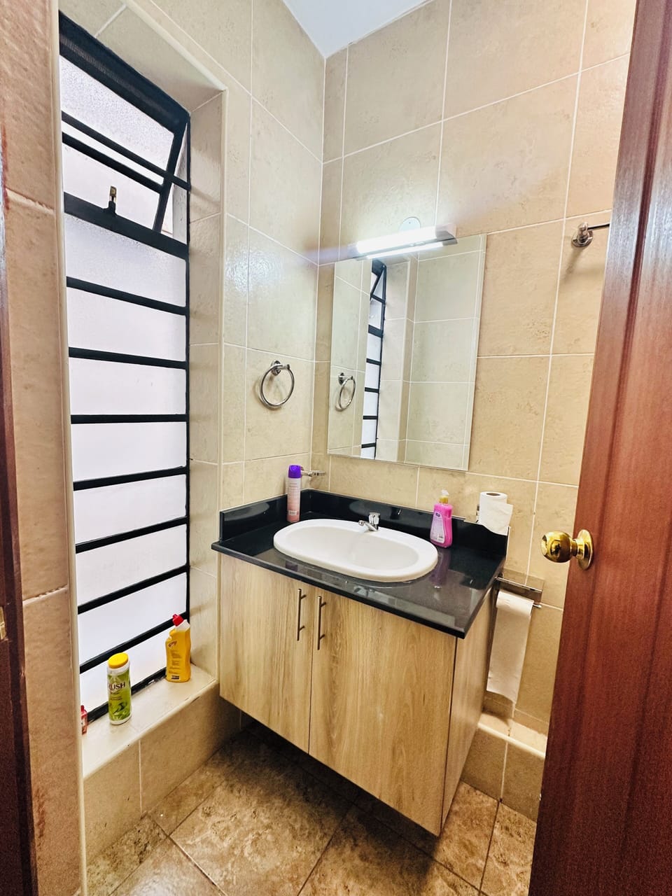 Shower, free toiletries, slippers, towels