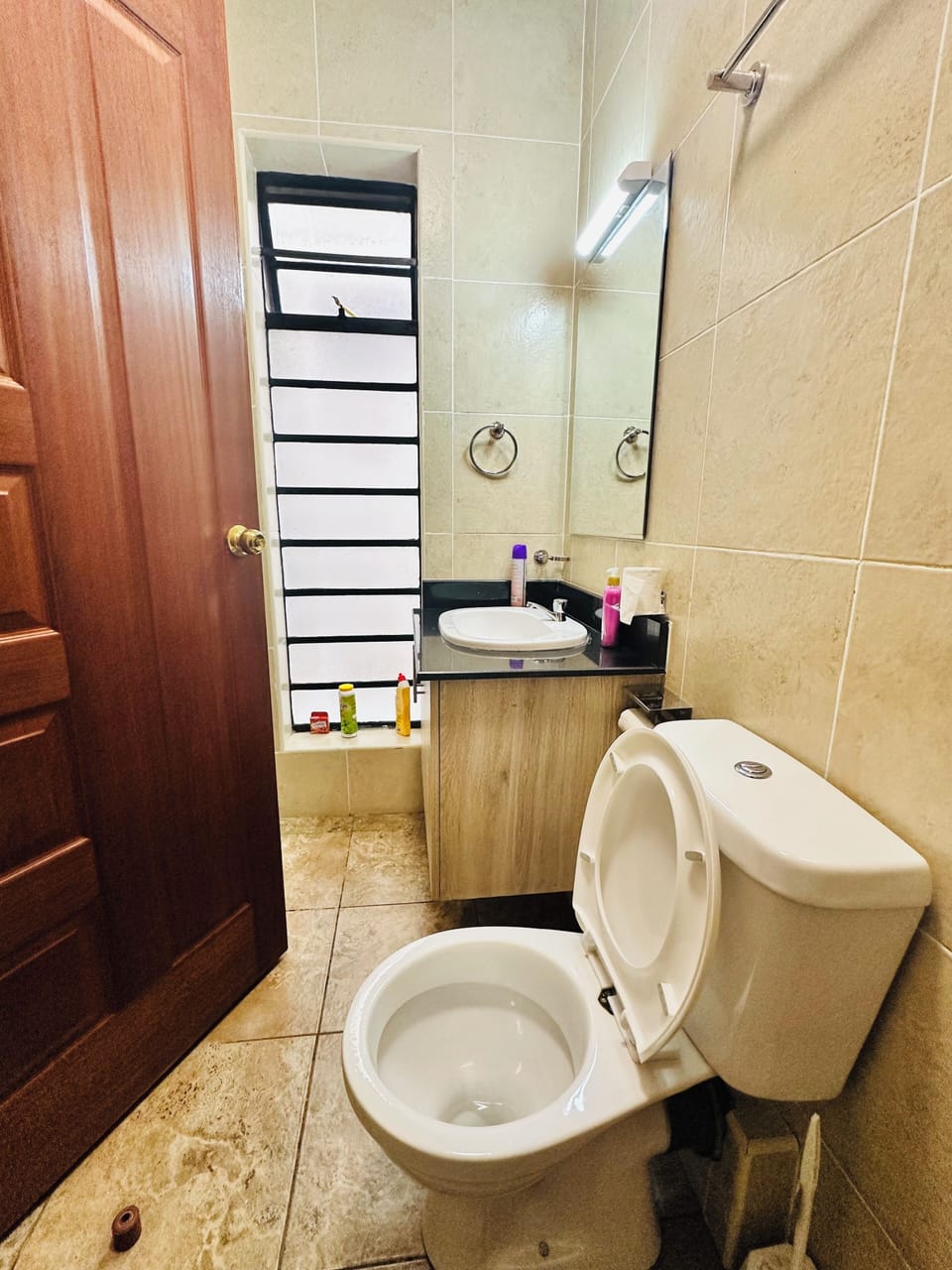 Shower, free toiletries, slippers, towels