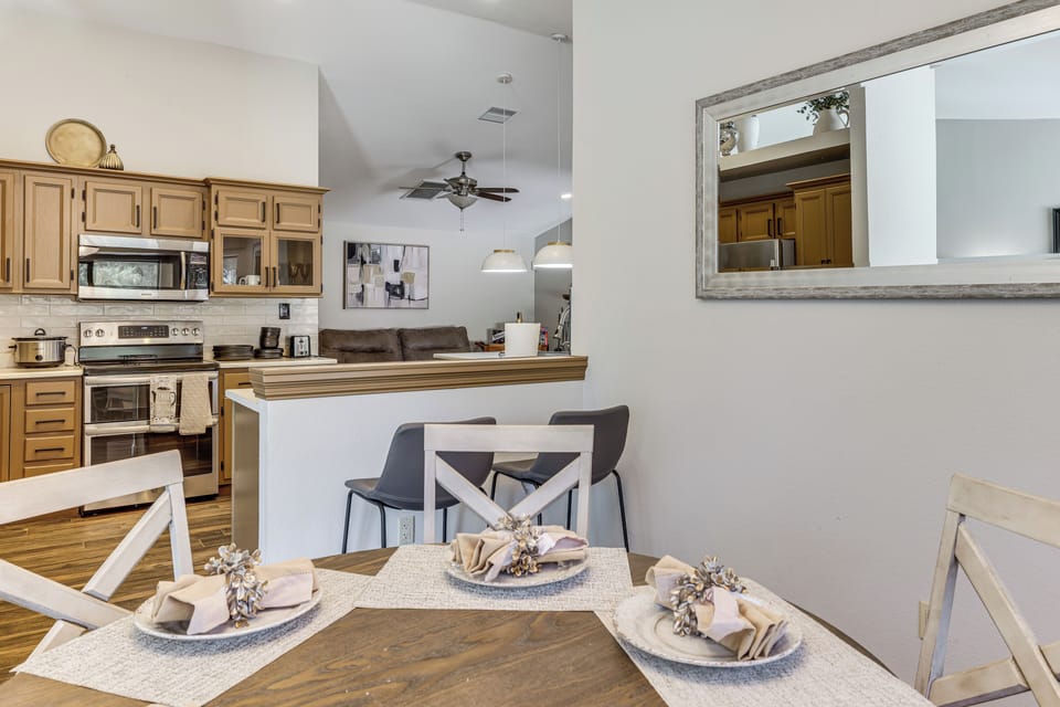 House (4 Bedrooms) | Interior