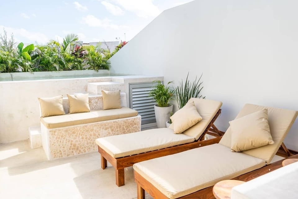 En el sitio,Alrededores,Area de estar,Área para café / té,Área y comodidades,Fachada / Terraza,Pátio,Punto de referencia cerca,Sala de Estar,Ubicación,Vista (de la propiedad / habitación),Vista del punto de referencia