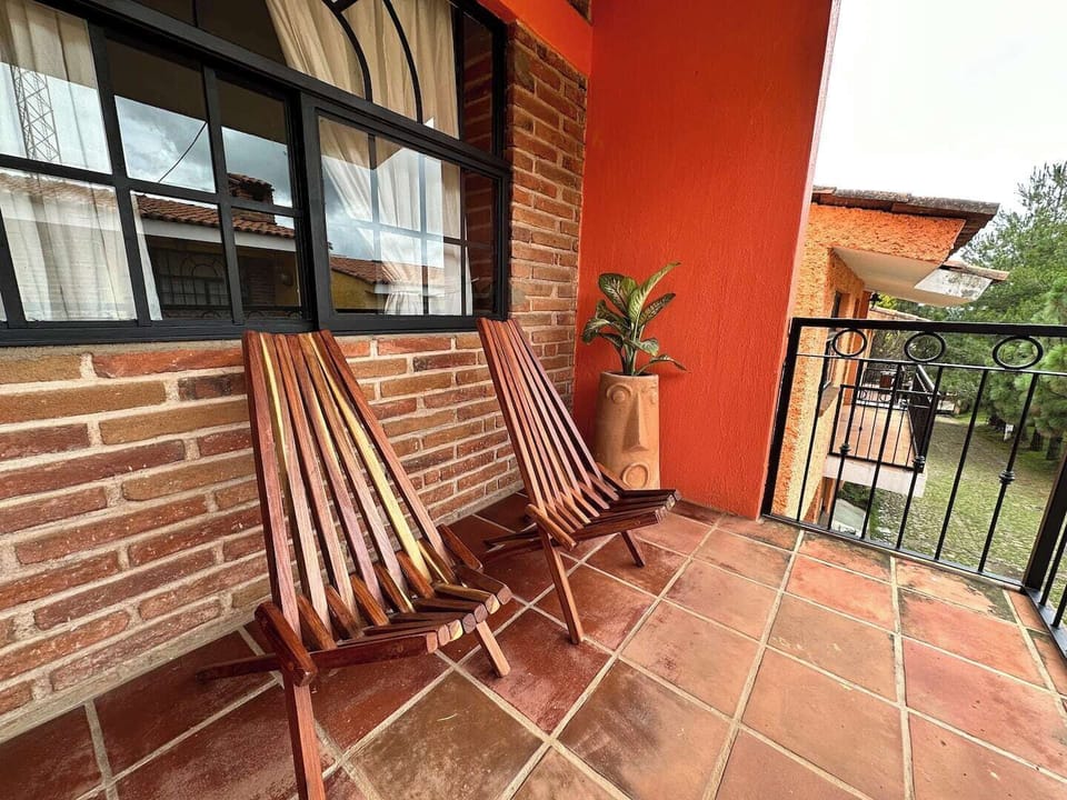 En el sitio,Area de estar,Área para café / té,Área y comodidades,Fachada / Terraza,Pátio,Sala de Estar,Ubicación,Vista (de la propiedad / habitación)
