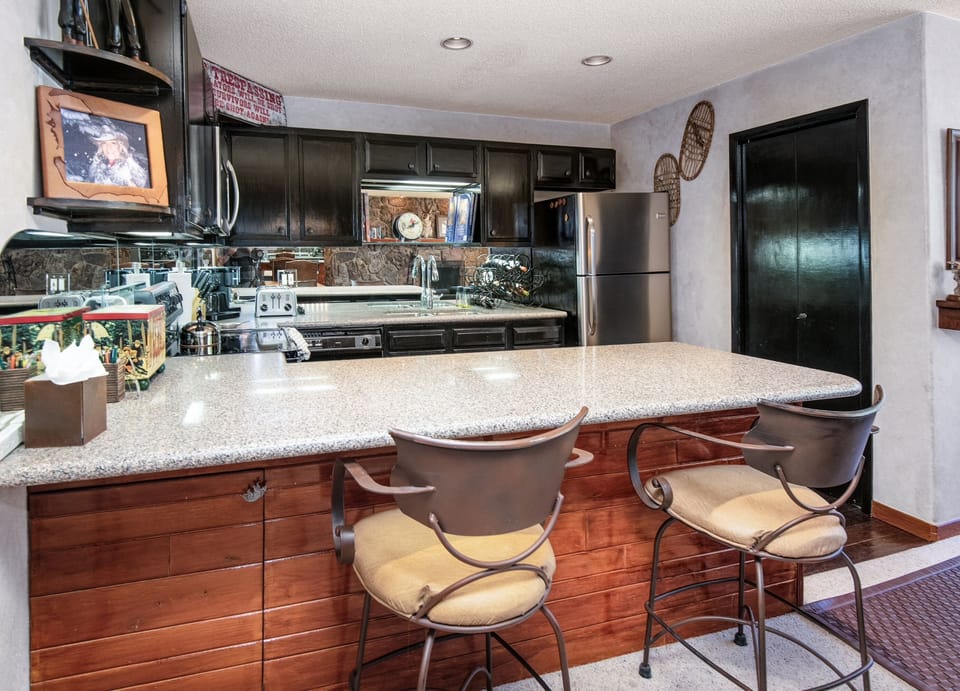 Condo, 2 Bedrooms | Private kitchen | Coffee/tea maker, fridge, oven, toaster