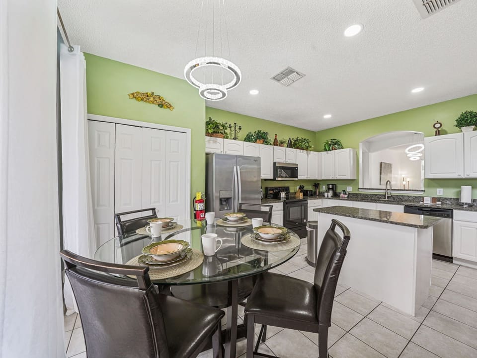 House (Multiple Bedrooms) | Property amenity