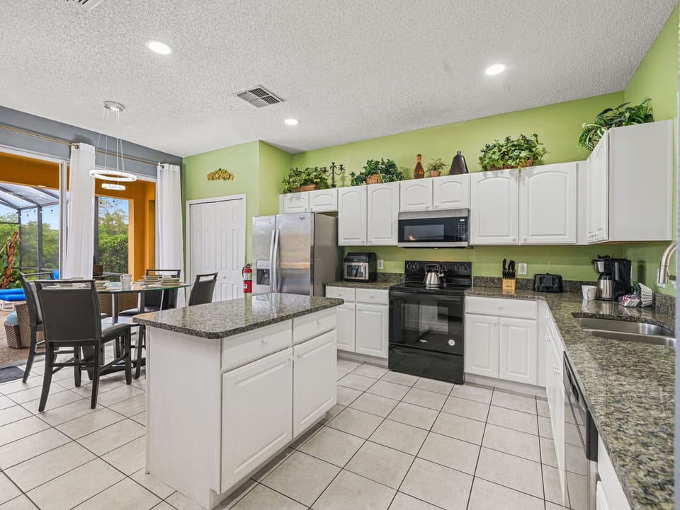 House (Multiple Bedrooms) | Property amenity