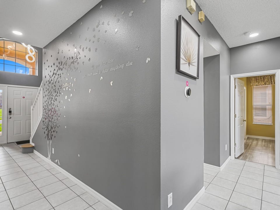 House (Multiple Bedrooms) | Property amenity