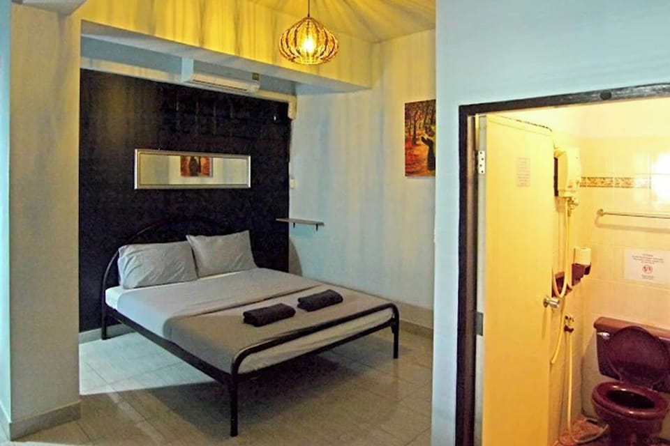Superior Double Room | Free WiFi, bed sheets