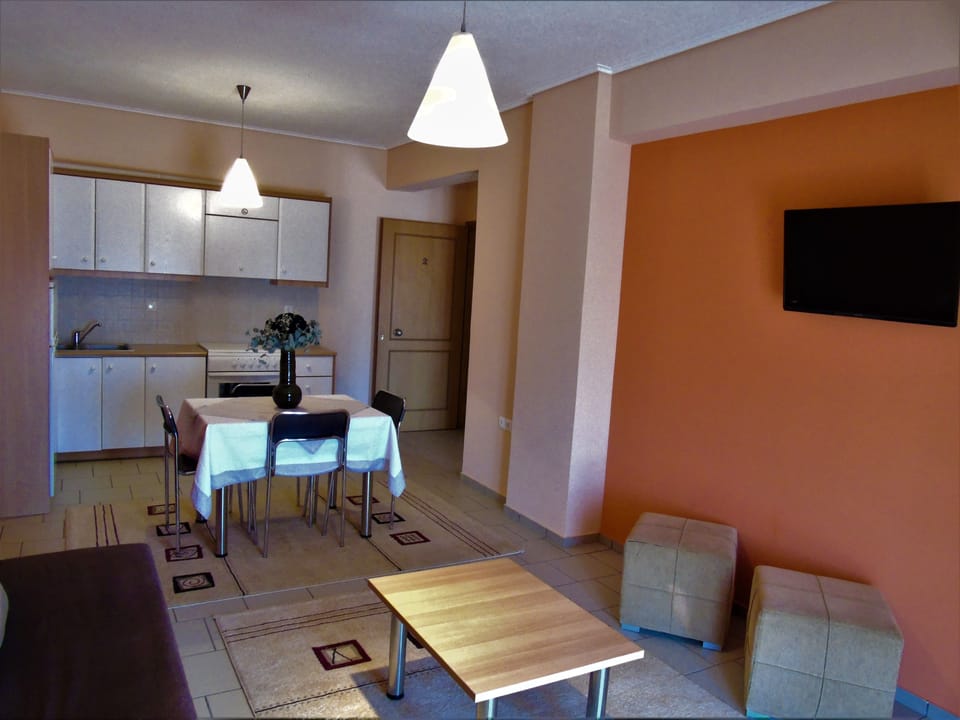 Triple Room | 1 bedroom, Egyptian cotton sheets, premium bedding, down comforters