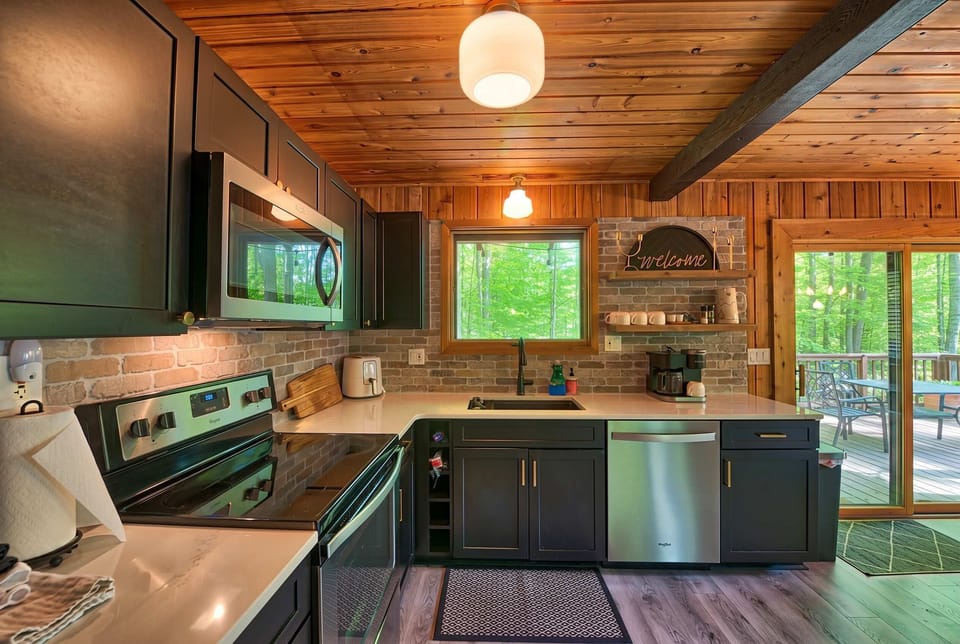 High-End & Fully Equipped – Whether you're making a quick snack or a full meal, this kitchen has everything you need with luxury appliances and plenty of storage.