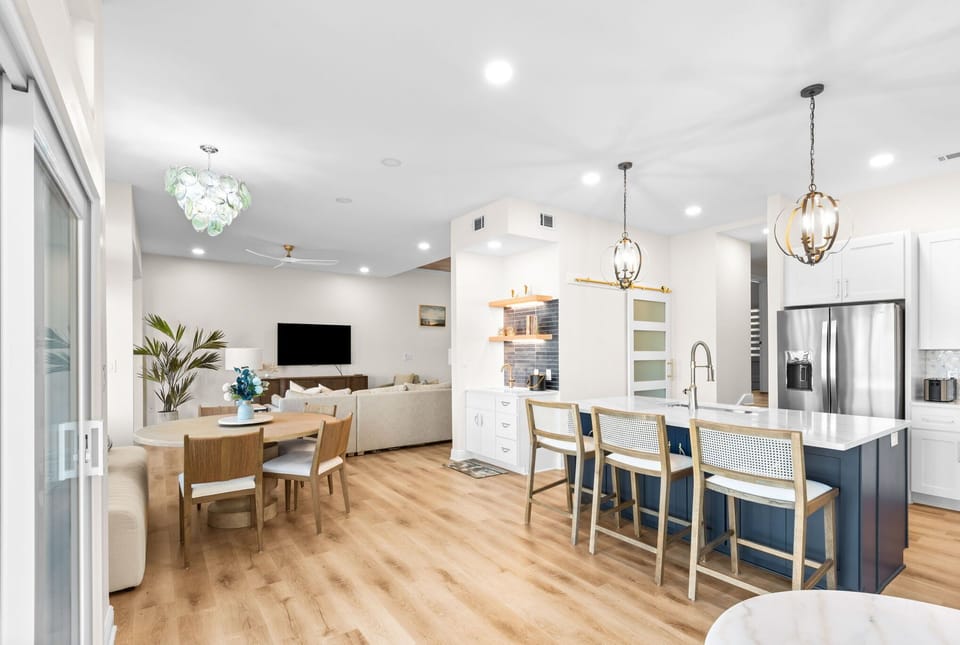 House, Multiple Beds (Kokomo Retreat) | Interior