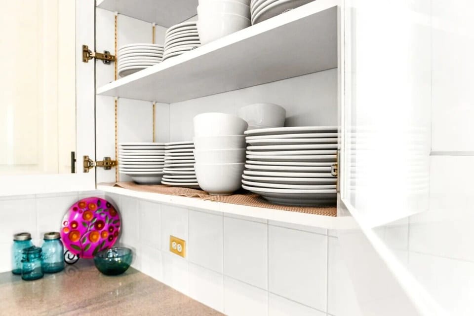 Fully stocked dishware