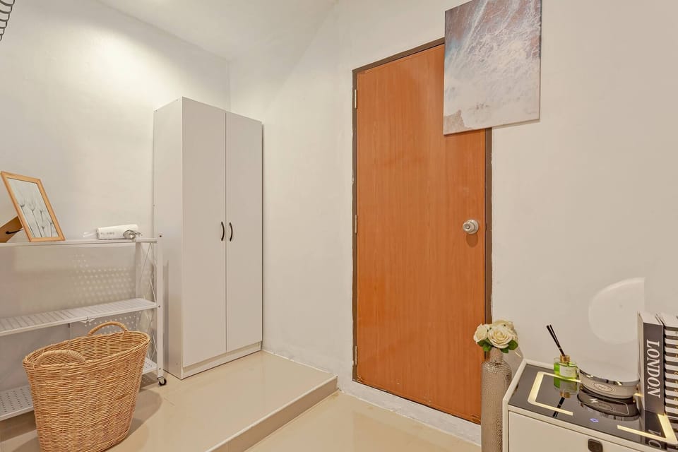House, 3 Bedrooms, Accessible, Balcony | Interior