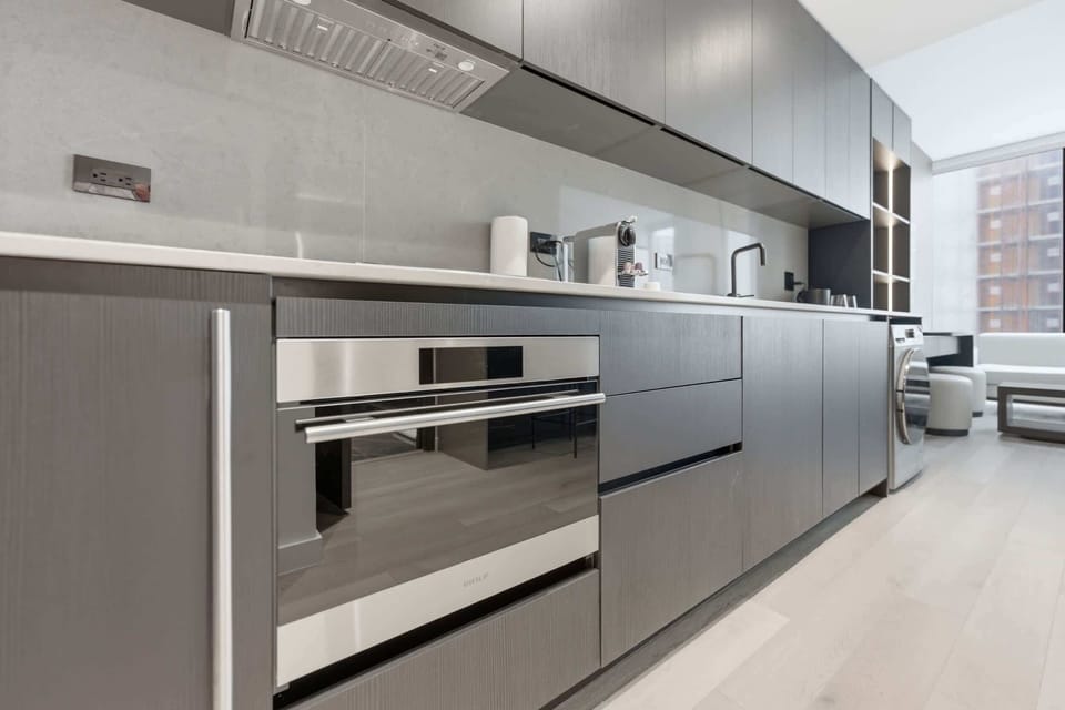 Streamlined cabinetry and expansive counter space.