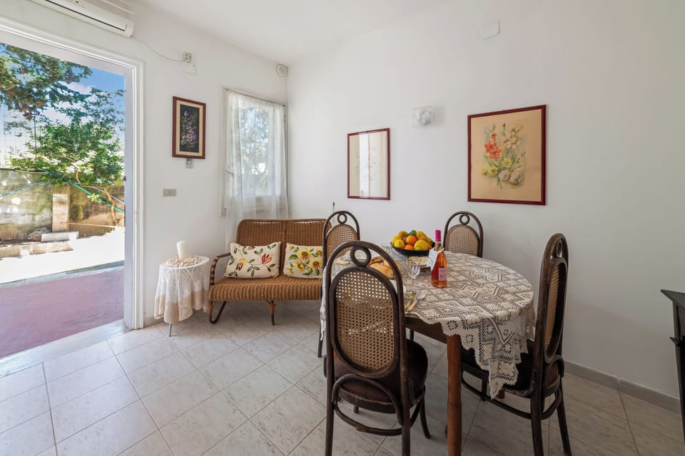 Living and dining room