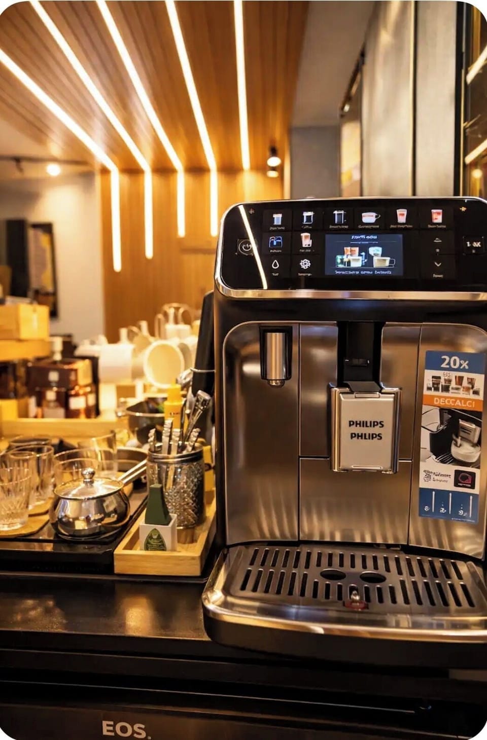 Deluxe Apartment, Air conditioning, Partial Lake View | Coffee and/or coffee maker