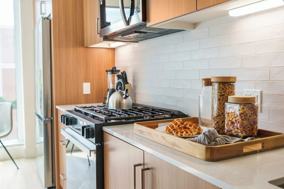 Unit 205: Fully equipped kitchen.