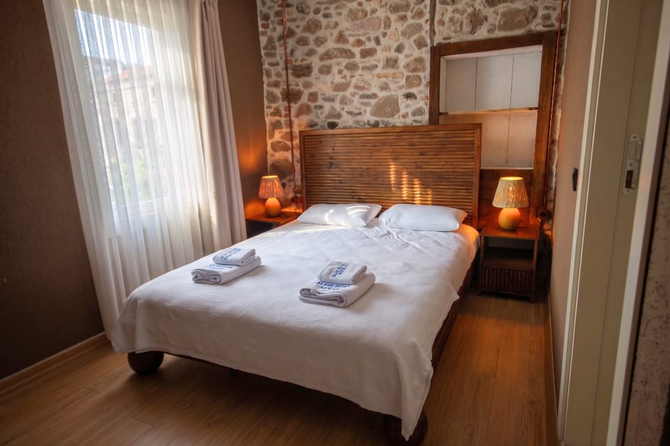 Deluxe Triple Room | Free WiFi