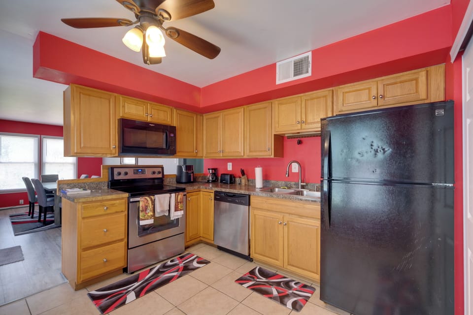 Kitchen | 1st Floor