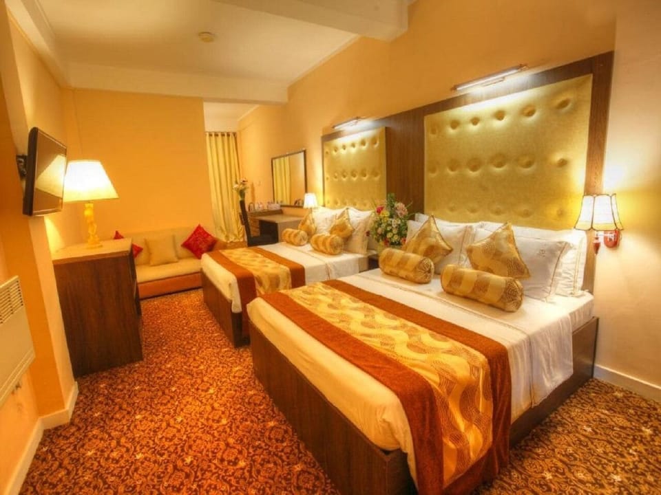 Deluxe Double Room, Balcony, City View | Laptop workspace, free WiFi