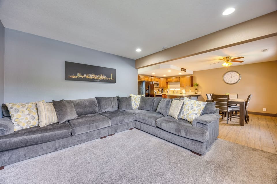 House (2 Bedrooms) | Interior