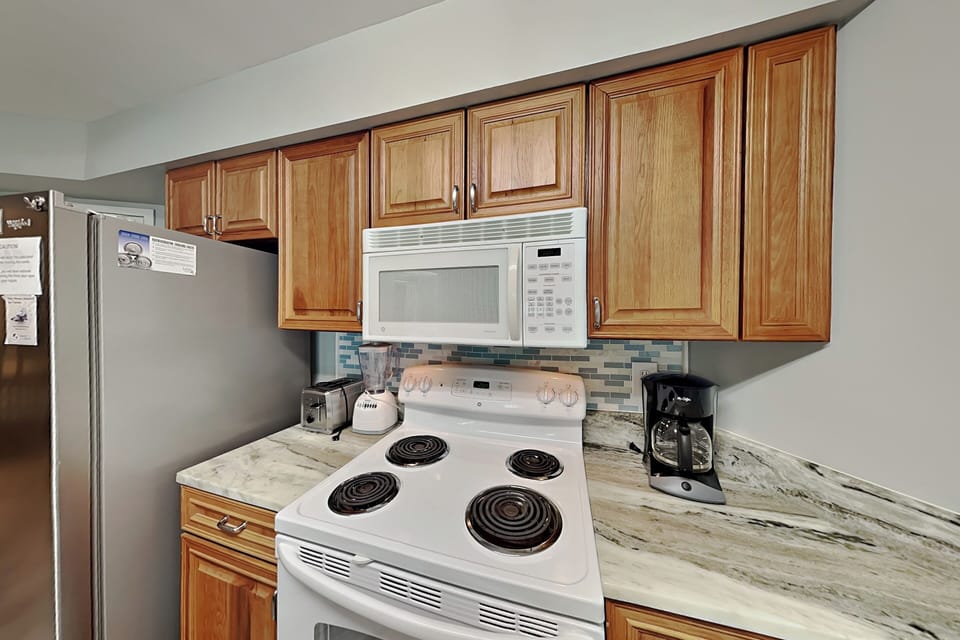 Kitchen - Modern Appliances