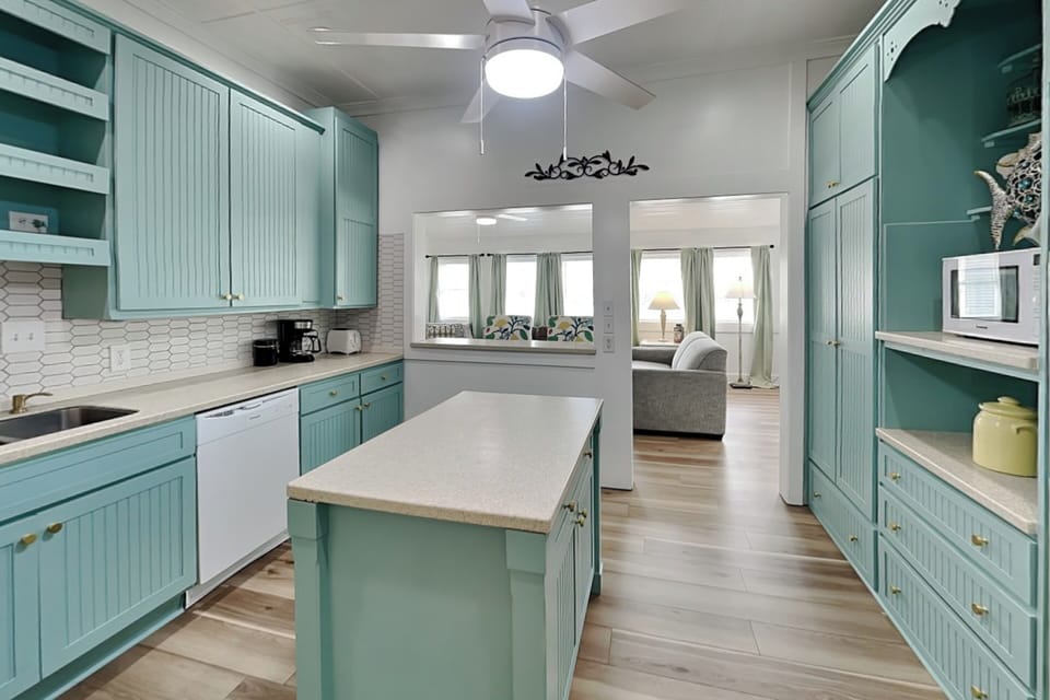 Kitchen - Breakfast Bar Seating for Two