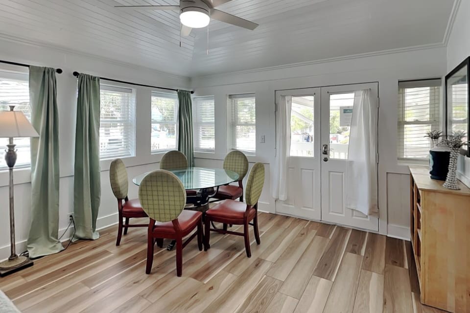 Unit 1 - Dining Area