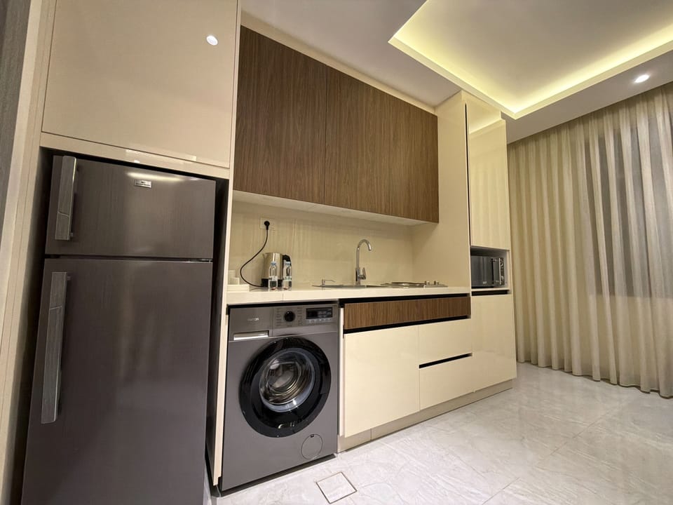 Apartment, 1 Bedroom, Accessible, Smoking | Laundry
