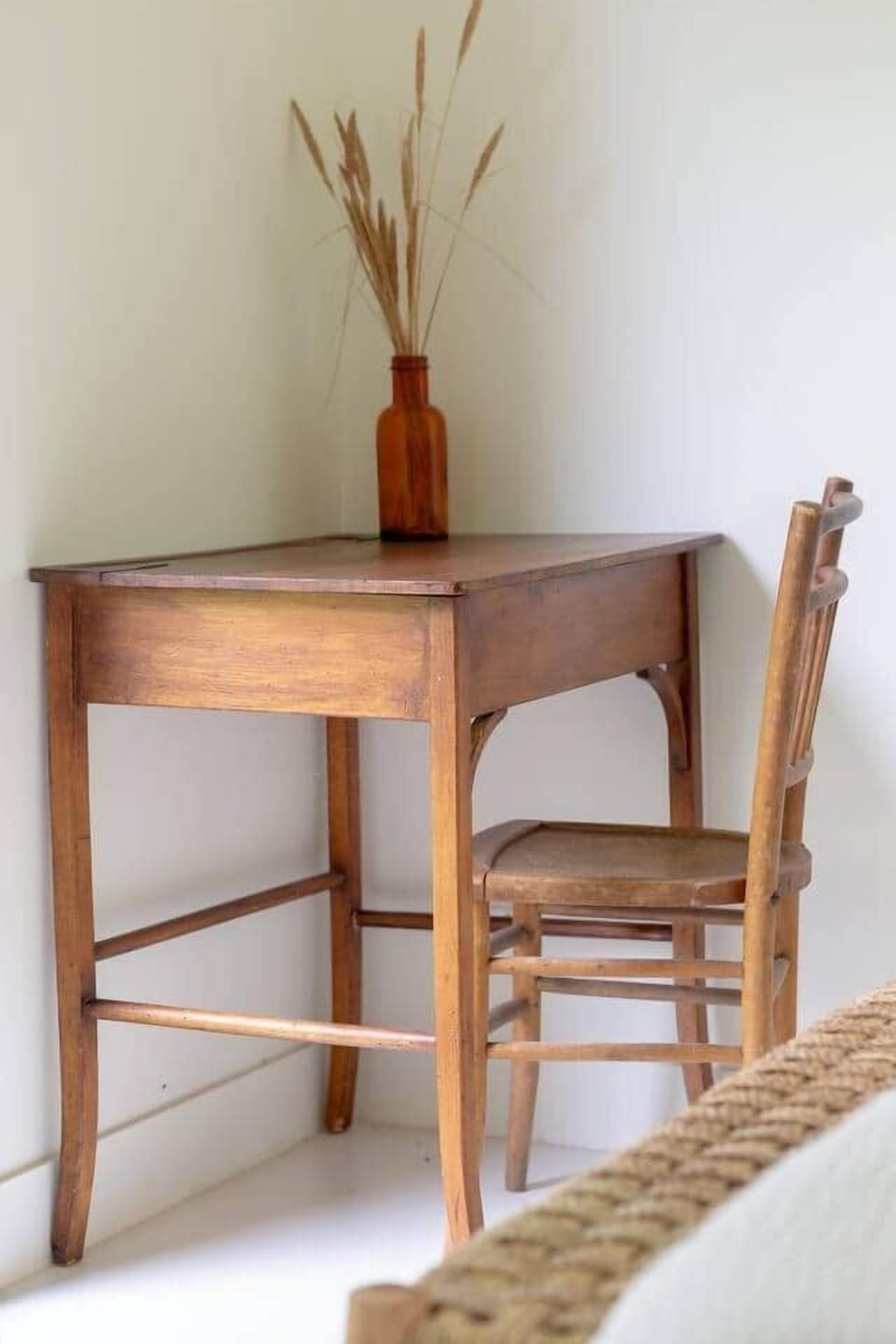 Petit bureau agréable 
