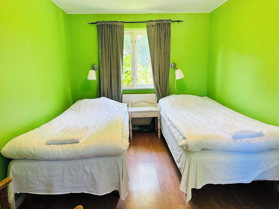 Twin Room, Garden View | WiFi (free)